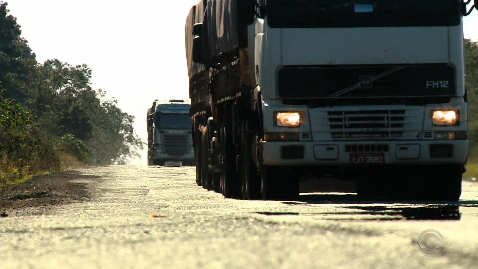 Estudo aponta que 20% das indústrias tiveram cargas furtadas ou roubadas nos últimos cinco anos; 68% dos casos foram em rodovias