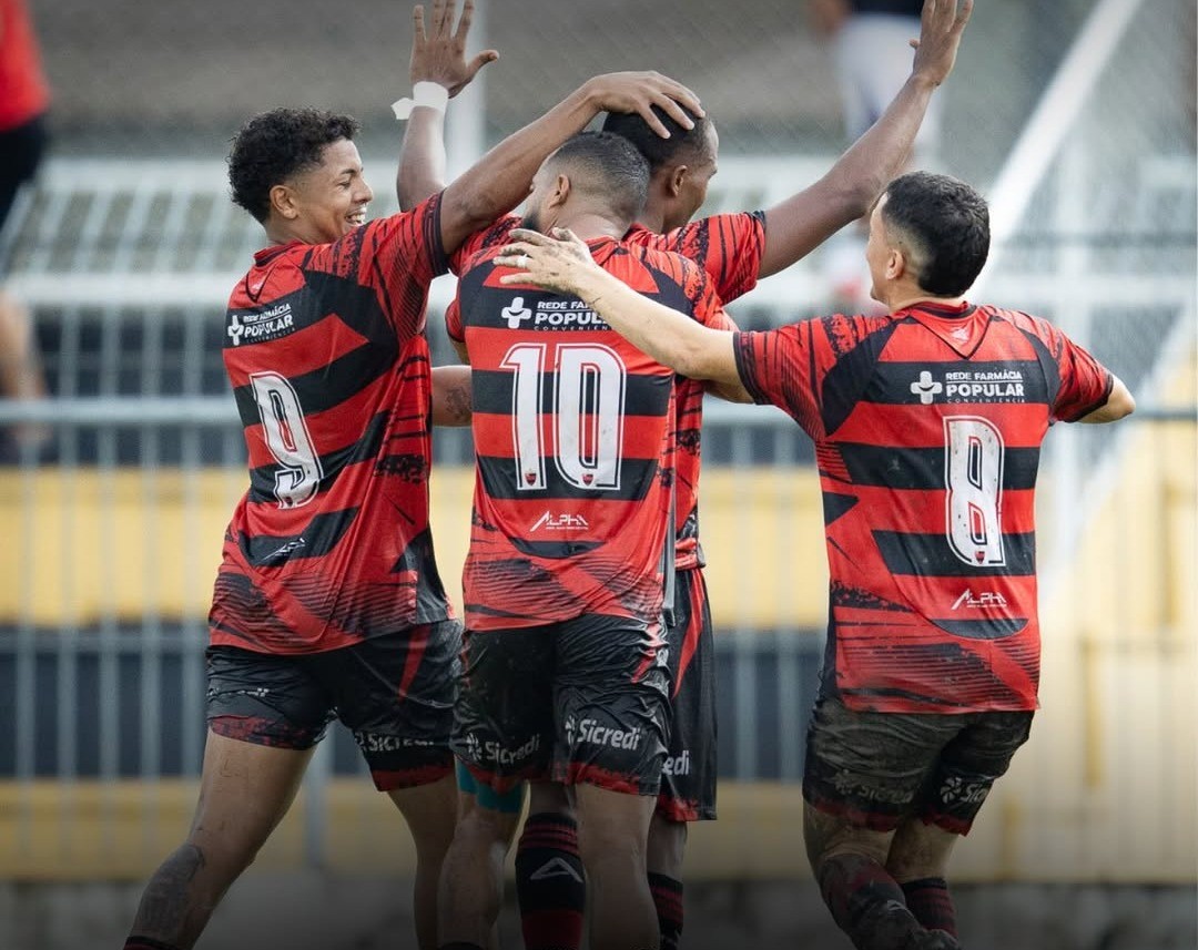 Trem larga na frente do Sampaio Corrêa-MA na 2ª fase da Série D