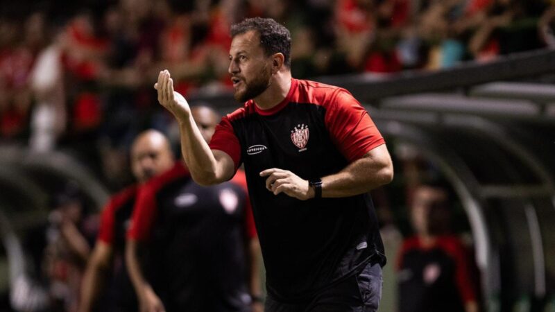 Técnico do Noroeste lamenta empate sofrido no fim, mas vê time em evolução na Série D