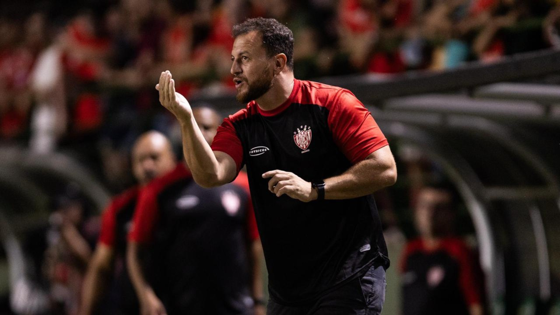 Técnico do Noroeste lamenta empate sofrido no fim, mas vê time em evolução na Série D