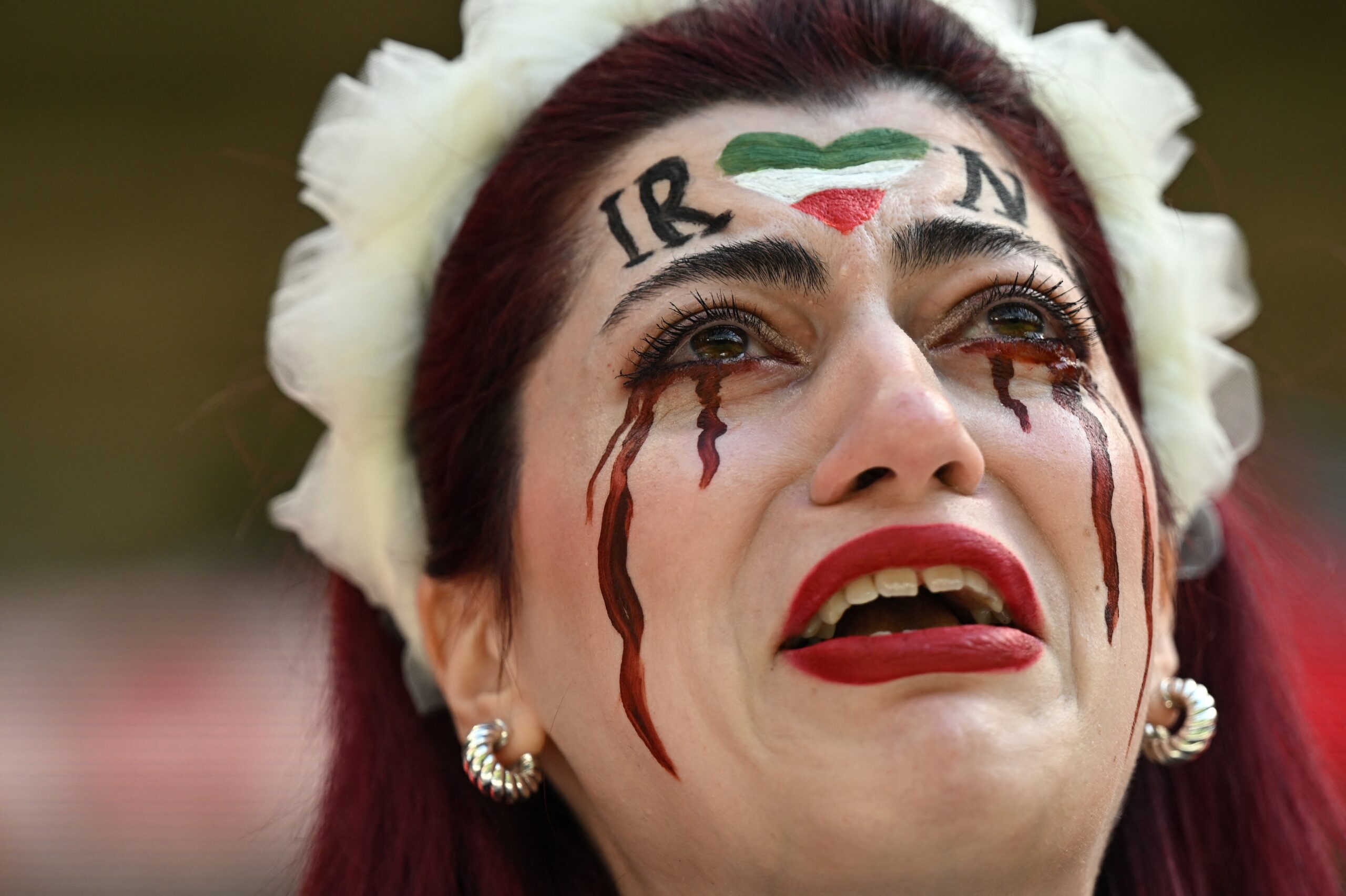 ‘Lágrimas de sangue’, protestos e eliminação para os EUA: como foi a última participação do Irã na Copa