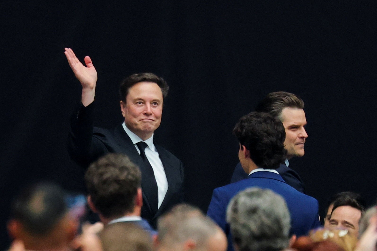 Trilionário? Fortuna de Elon Musk pode superar riqueza de 46% da população mundial após IPO da SpaceX