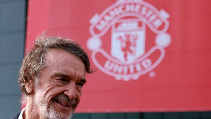 Medalhista olímpico relata ameaça em disputa com dono do Manchester United: “Vai incendiar sua casa”
