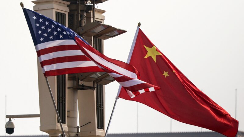 EUA acusam Baidu, Alibaba, BYD e outras de colaborar com Exército chinês