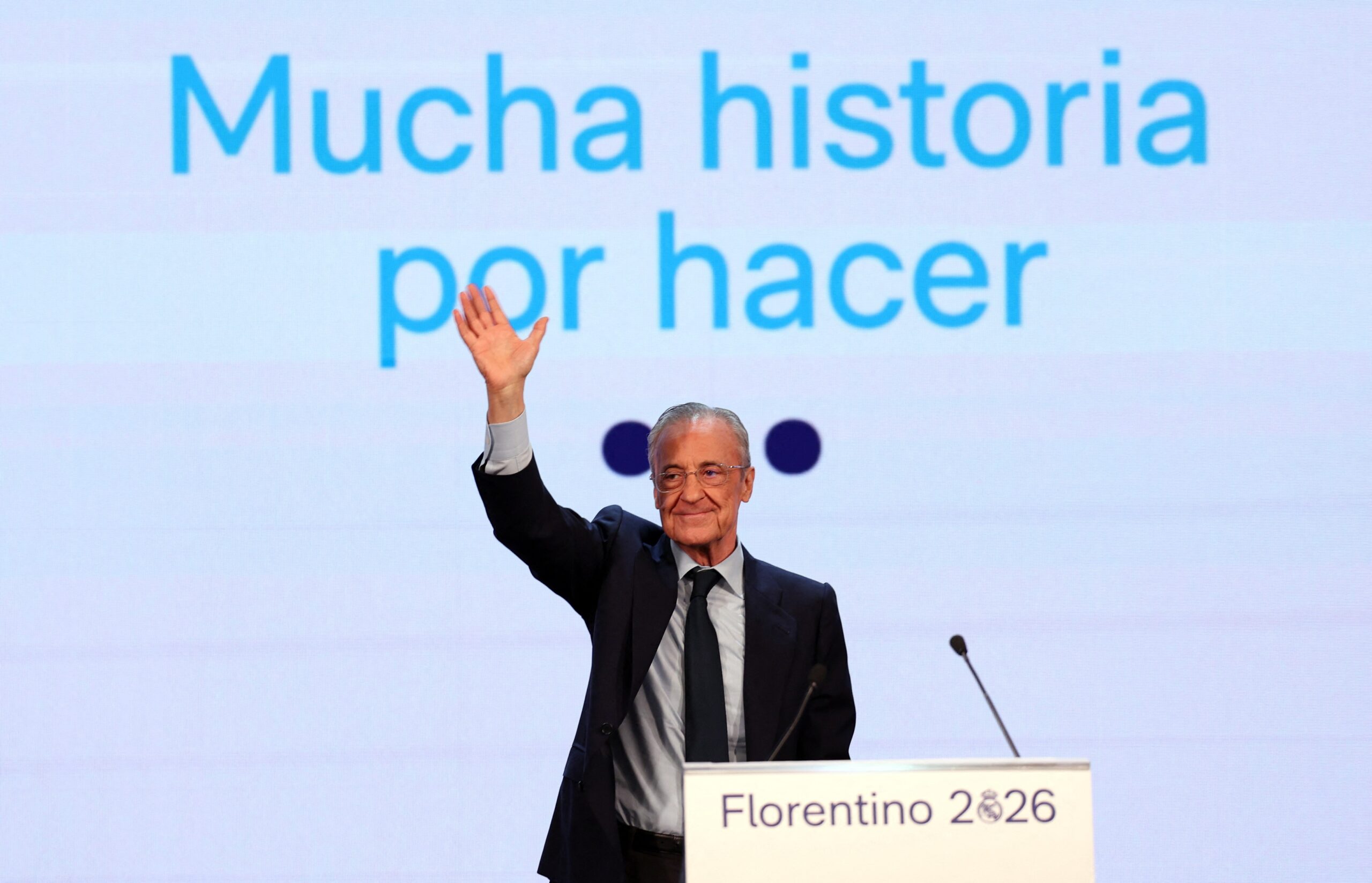 Florentino Pérez é reeleito presidente do Real Madrid