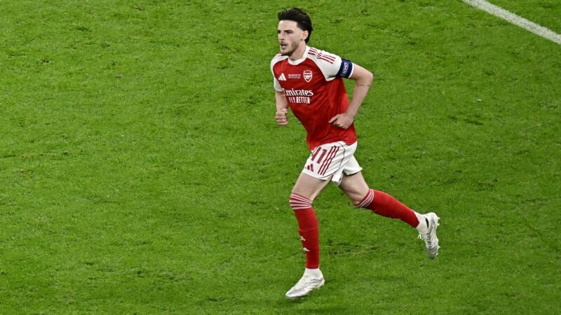 Quarteto do Arsenal se junta à seleção inglesa nos Estados Unidos