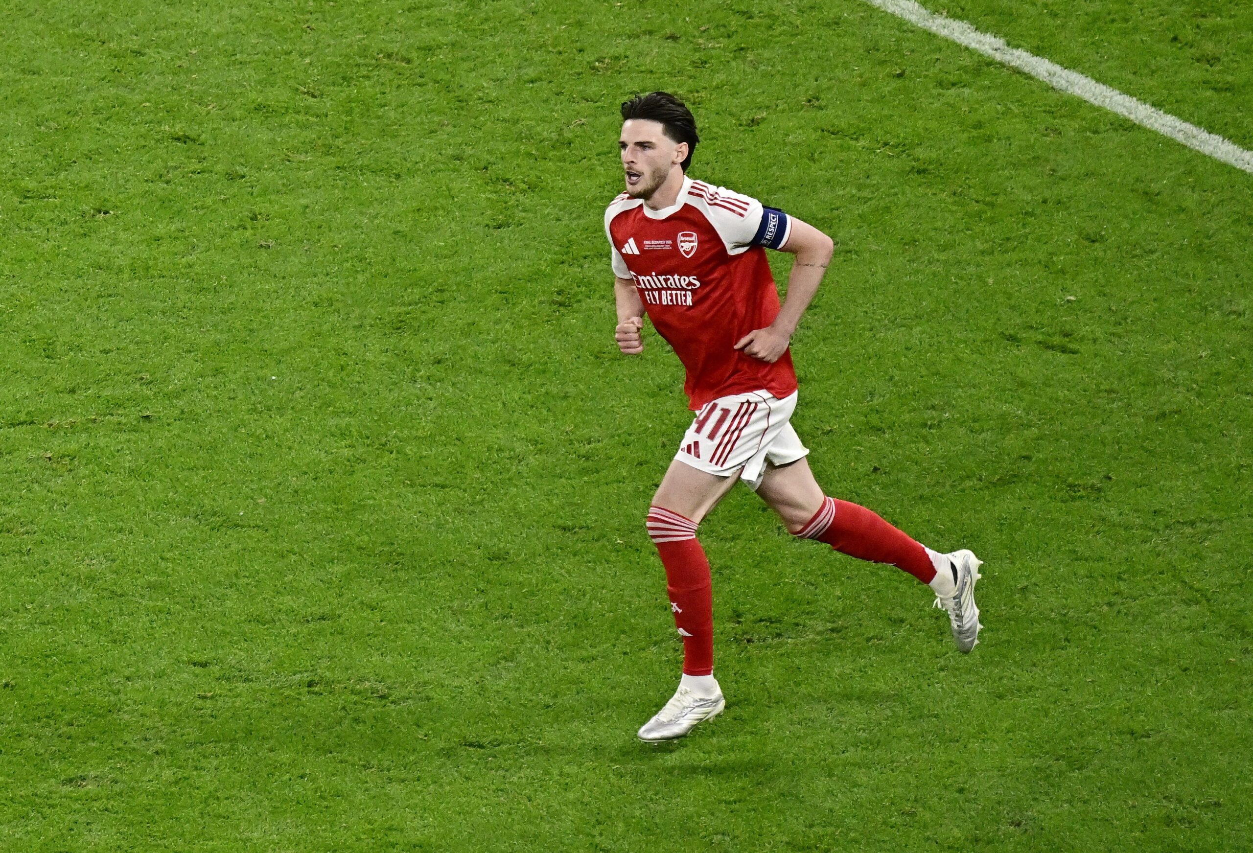 Quarteto do Arsenal se junta à seleção inglesa nos Estados Unidos
