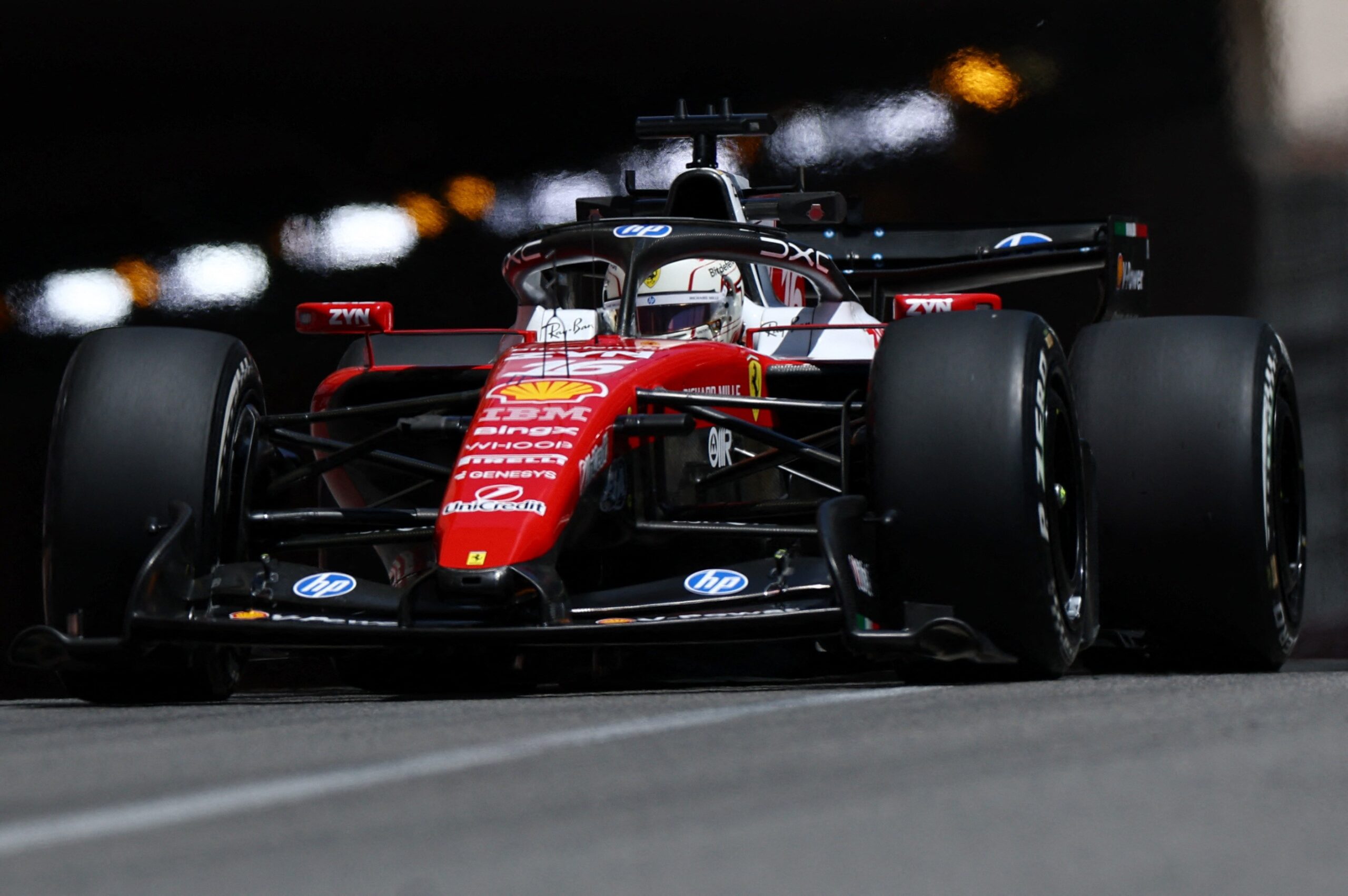 GP de Mônaco: Leclerc lidera dobradinha da Ferrari em 1º treino, e Bortoleto é 9º