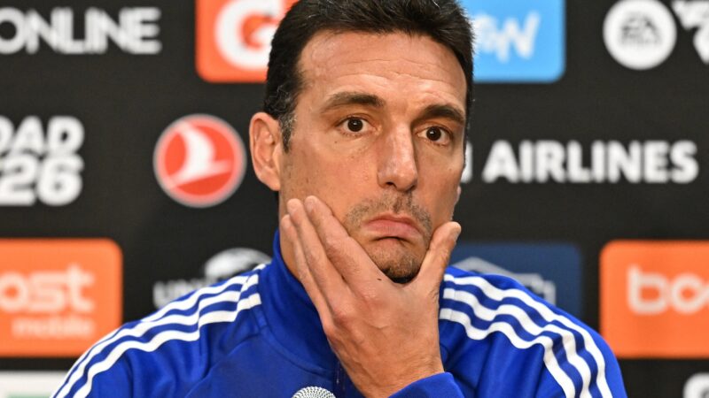 Scaloni diz que Messi vai jogar o último amistoso da Argentina antes da estreia na Copa