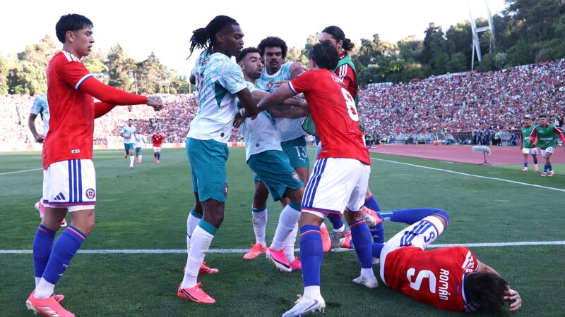 Técnico de Portugal pede atenção após agressão de Leão em amistoso, mas diz: “Mostrou espírito de equipe”
