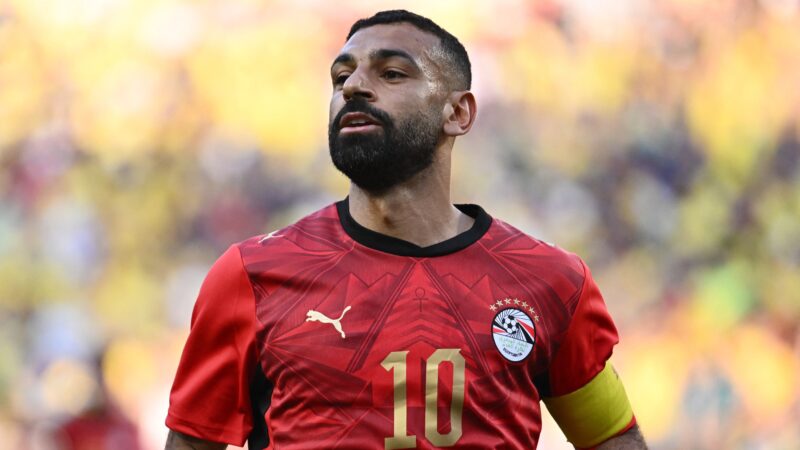 Entenda por que o Egito teve que tirar estrelas da camisa, mas o Uruguai segue com quatro na Copa