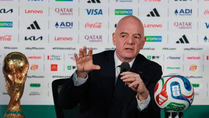 Copa: presidente da Fifa lamenta corte de árbitro somali barrado nos EUA: ‘Não controlamos tudo’