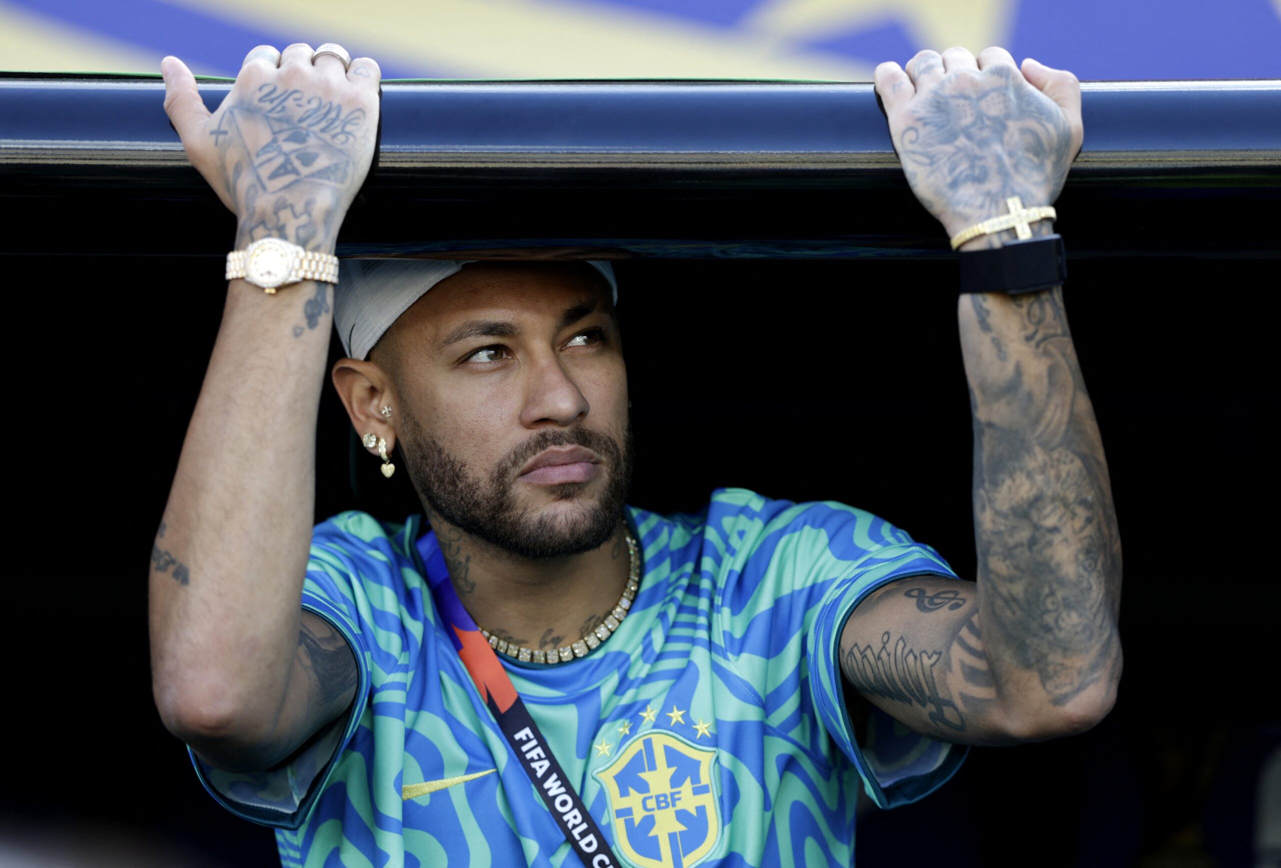Torcedor e líder: veja reações de Neymar durante jogo da Seleção contra Marrocos