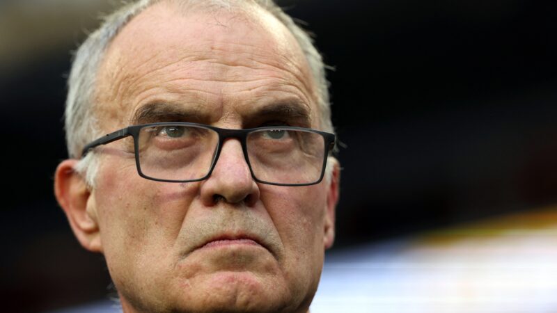 Bielsa critica pausa para hidratação na Copa do Mundo: “Não acrescenta nada ao futebol”