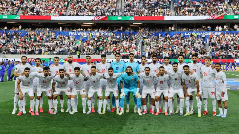 EUA relexam restrições para seleção do Irã e permitem que jogadores cheguem ao país 2 dias antes da partida