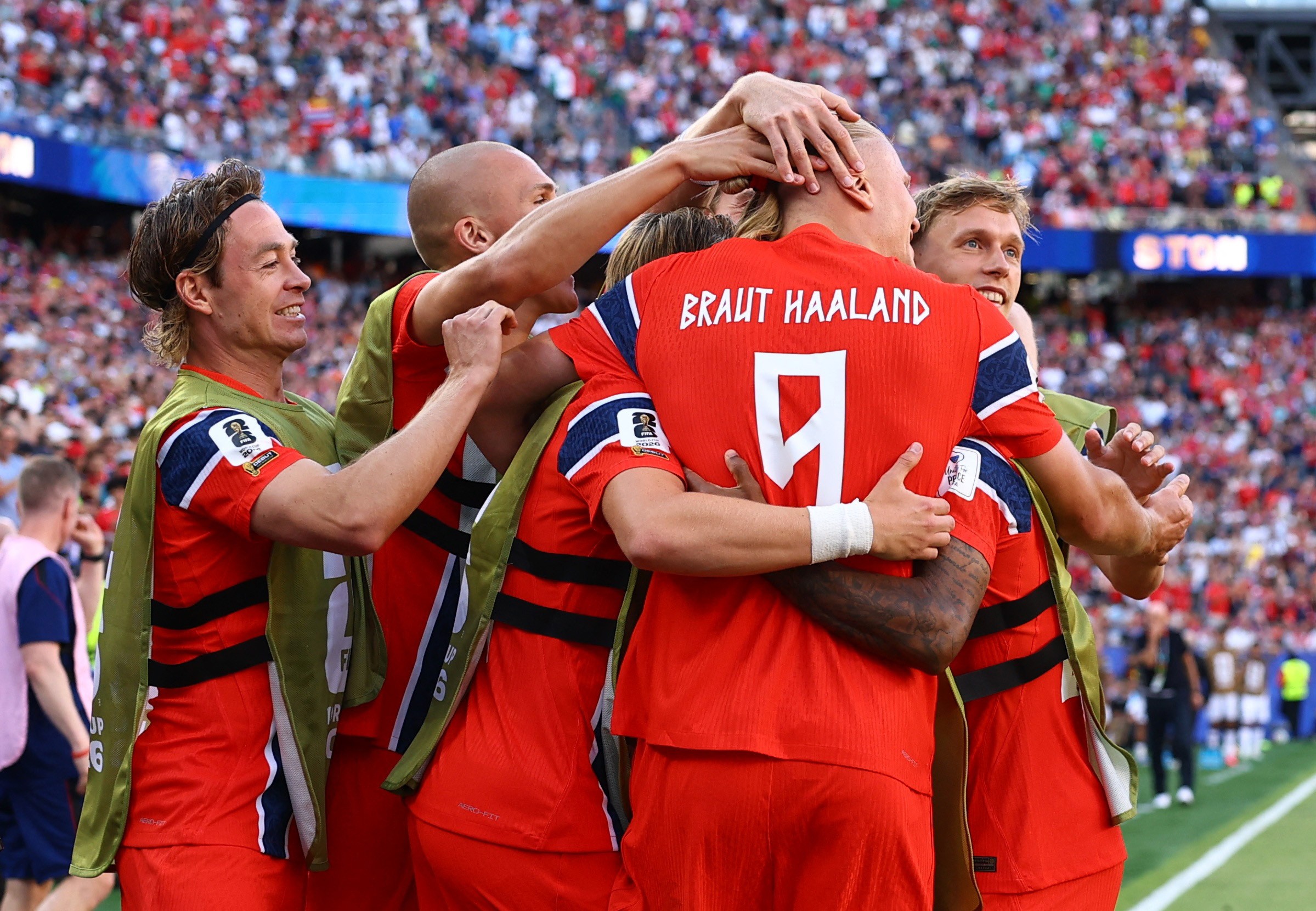 Entenda por que Haaland usa “Braut” na camisa da Noruega na Copa do Mundo