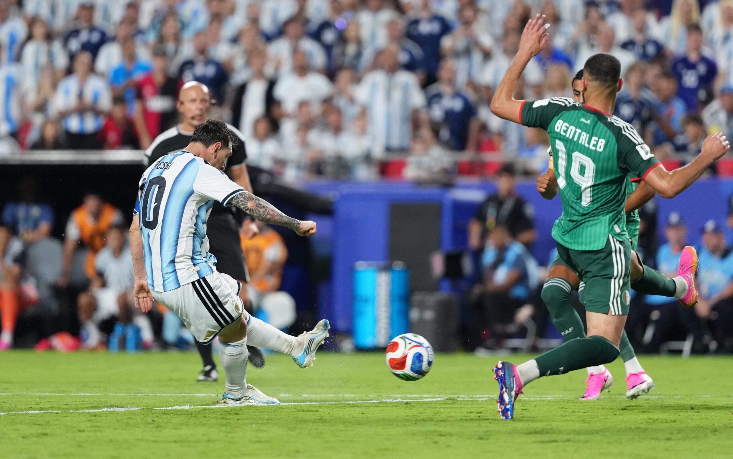 Messi iguala Klose e é o jogador com mais gols na história das Copas do Mundo
