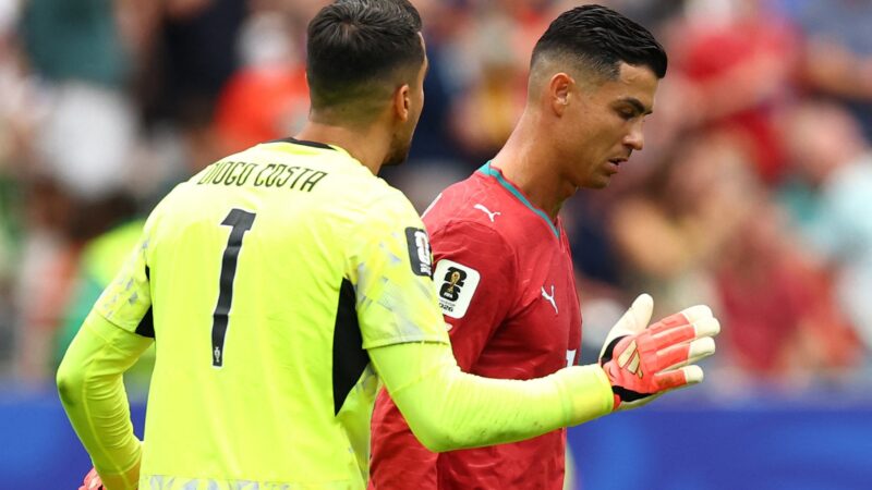 Portugal e Inglatera jogam a segunda etapa da fase de grupos da Copa do Mundo nesta terça (23)