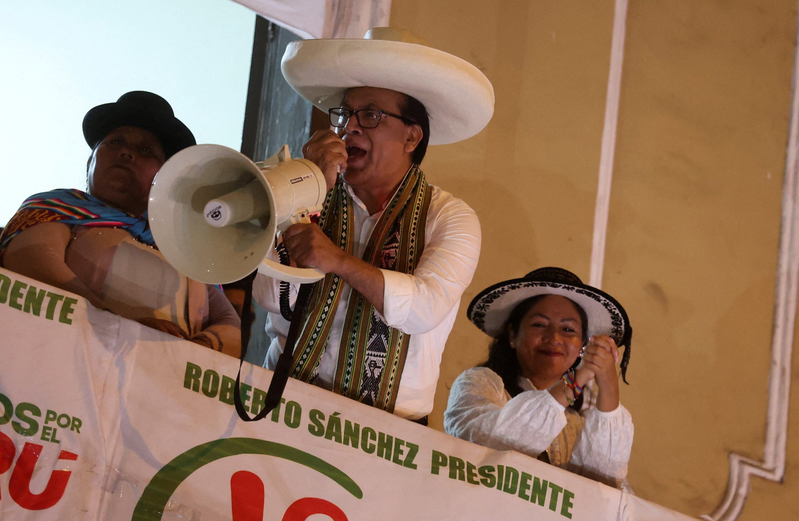 Eleições no Peru: Sánchez diz que não reconhecerá vitória de Fujimori e alega fraude