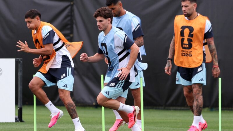 Argentina deve ter time misto e retorno de lesionados contra a Jordânia