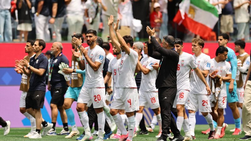 “O espírito do Irã permanece vivo e inabalável”: seleção iraniana deixa recado no vestiário após polêmicas
