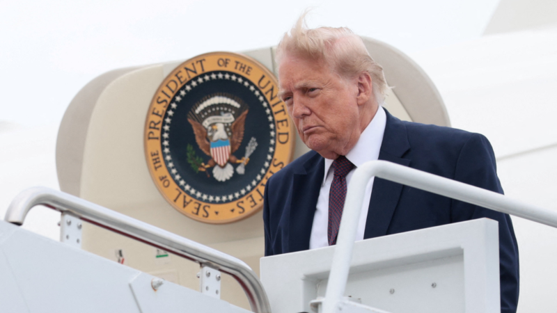 Trump diz que decisão do Senado para impedir novos ataques contra o Irã dificulta trabalho dos EUA