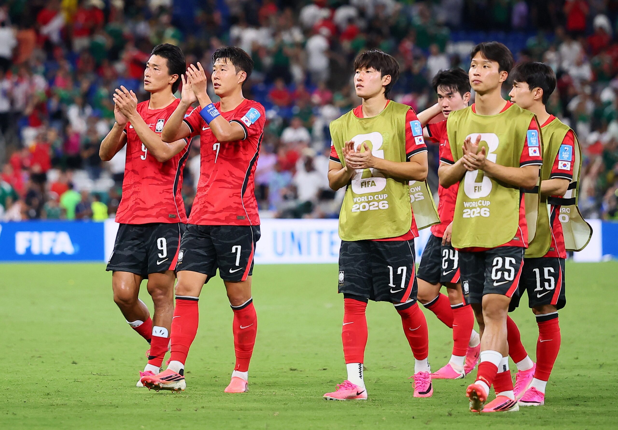Presidente da Coreia do Sul se revolta com eliminação na Copa e pede investigação sobre fracasso da seleção