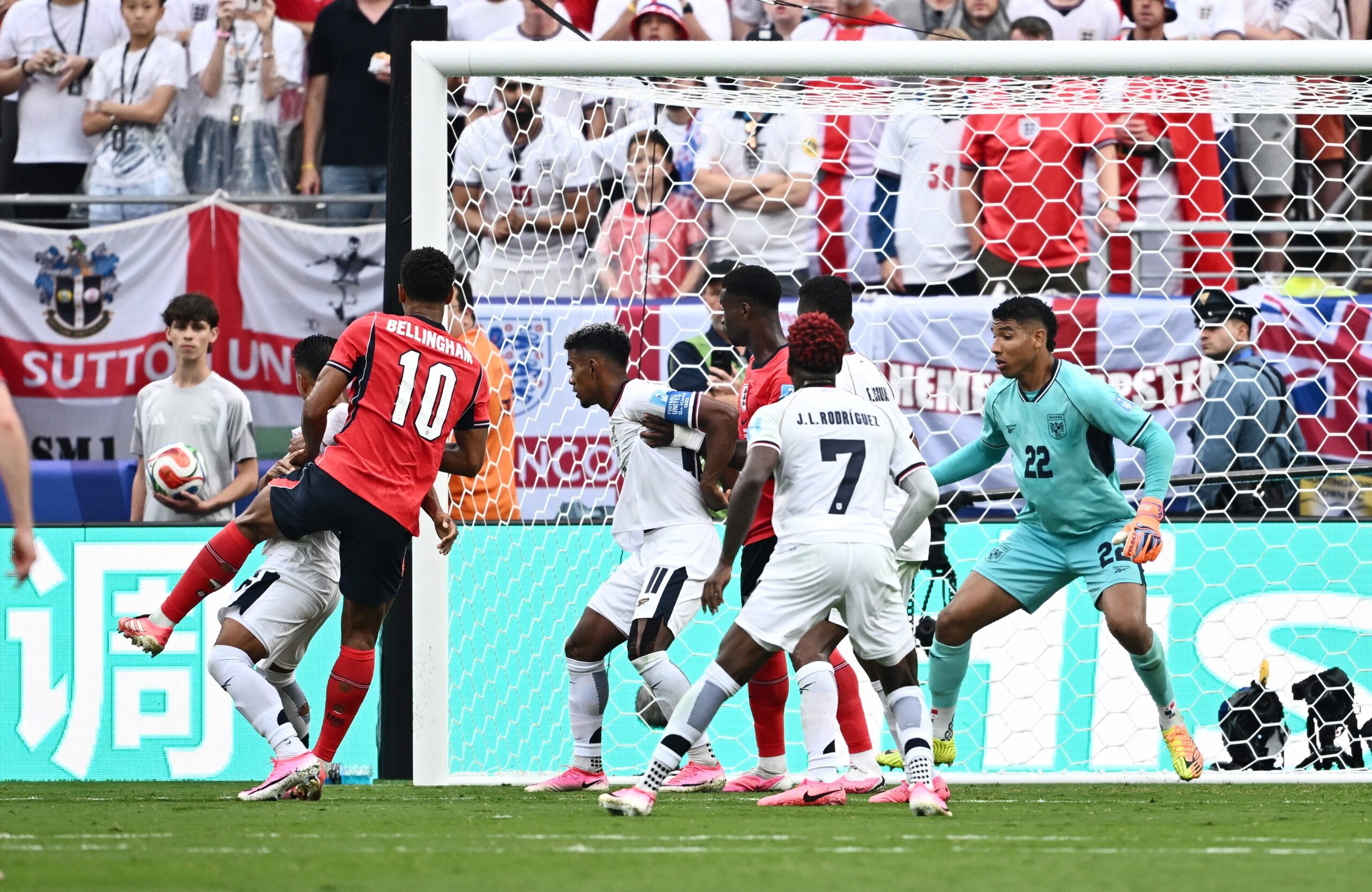 Movimento de Bellingham destrava a Inglaterra contra o Panamá