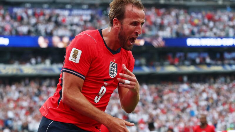 Barcelona estuda proposta por Harry Kane após a Copa, diz jornal