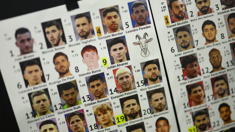 Messi vira um bode na “cola” do cinegrafista para identificar jogadores de Argentina e Jordânia