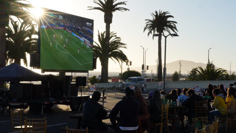 Ataque em ‘fan zone’ da Copa deixa um morto e um ferido na Califórnia