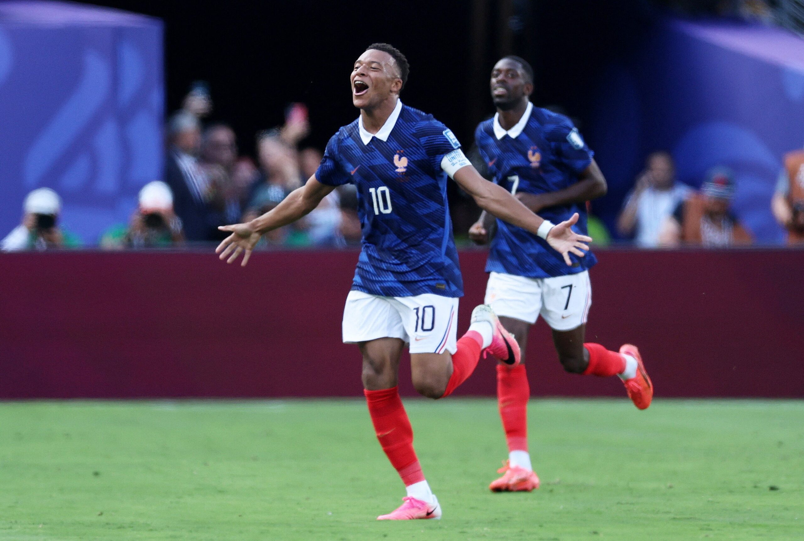 Mbappé passa Leônidas e Ronaldo Fenômeno e se torna o maior artilheiro em mata-matas da Copa