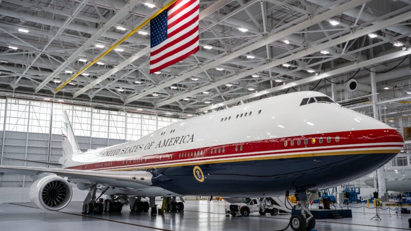 EUA apresentam novo Air Force One, presente do Catar a Trump