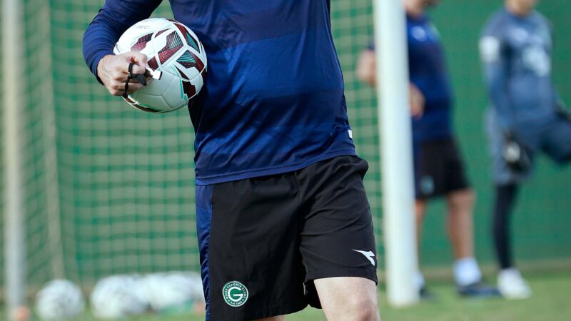 Ceará acerta com técnico Daniel Paulista, ex-Goiás