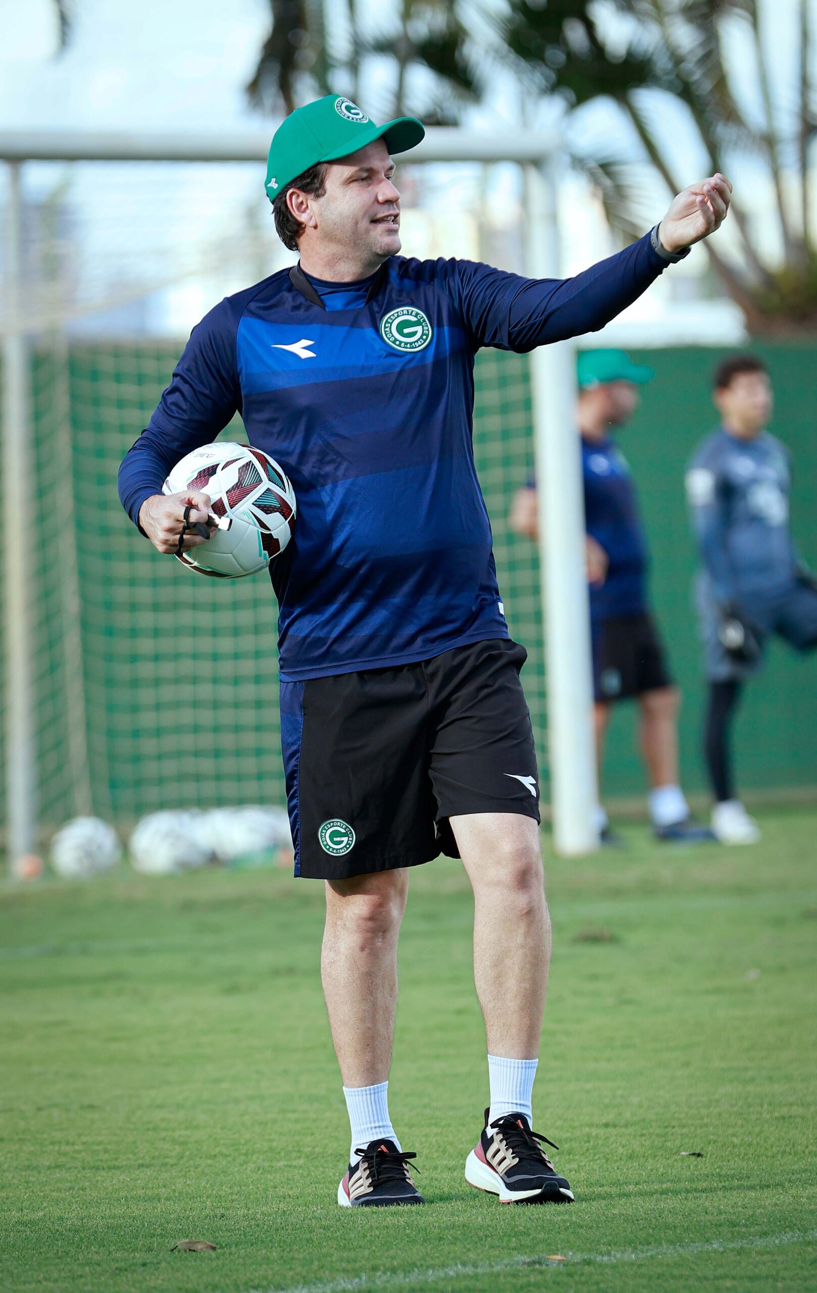 Ceará acerta com técnico Daniel Paulista, ex-Goiás