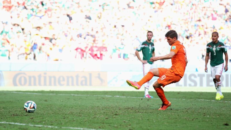 Vingança por 2014: entenda por que a eliminação da Holanda é festejada por mexicanos