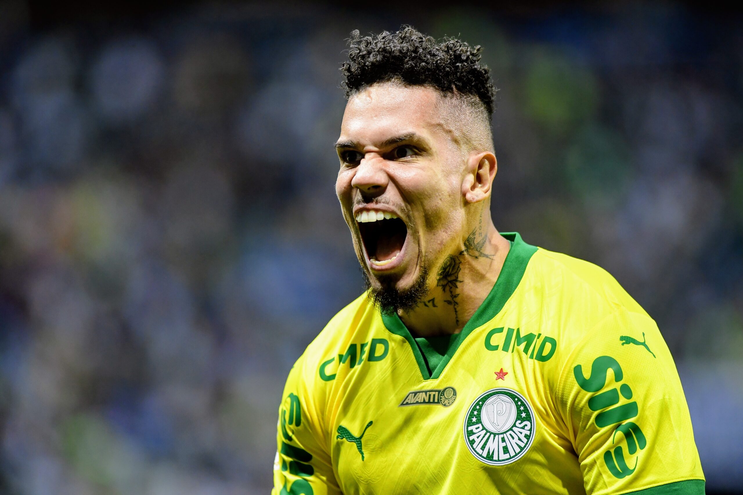 “Praticamente curado”, Paulinho encerra primeiro ciclo de recuperação em alta no Palmeiras