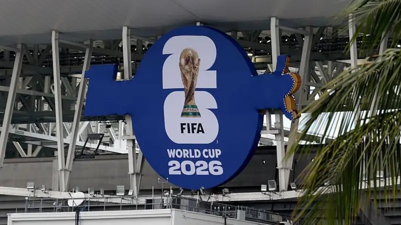 Preços dos ingressos da Copa estão em queda — a Fifa está tentando se livrar deles para evitar fiasco?