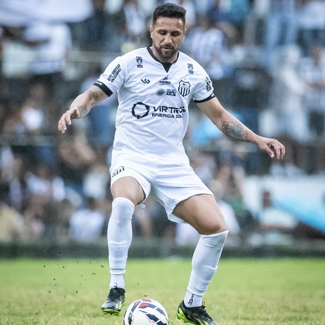 Luiz Paulo volta a treinar e pode reforçar Central contra o Laguna