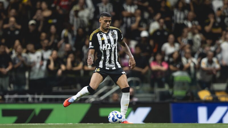 Atlético-MG oficializa compra de Ruan Tressoldi; veja detalhes