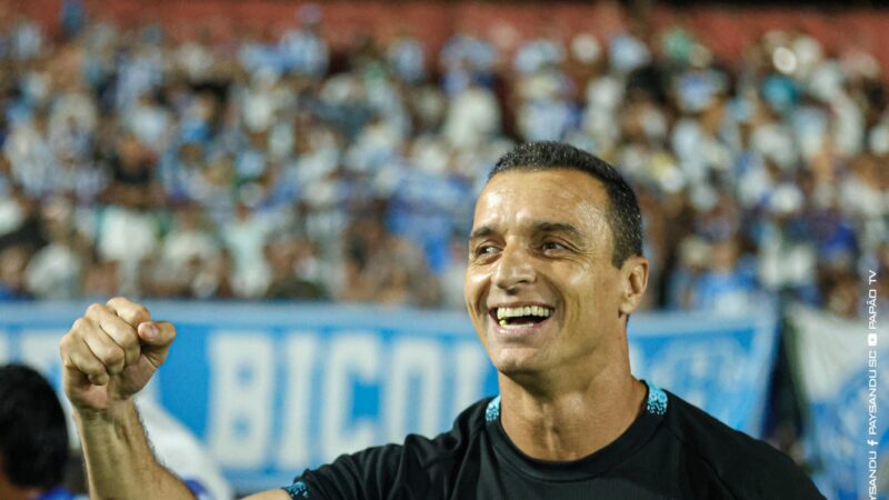 Júnior Rocha elogia volume ofensivo do Paysandu em vitória, e define meta de pontos