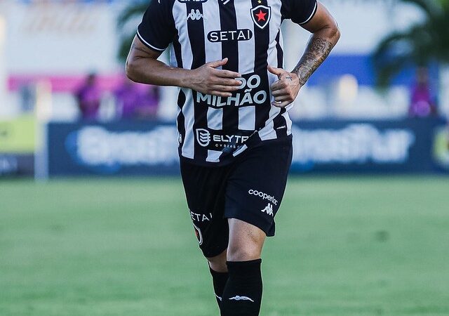 Botafogo-PB anuncia a saída do volante Dudu Nardini; outros dois nomes devem deixar o Belo