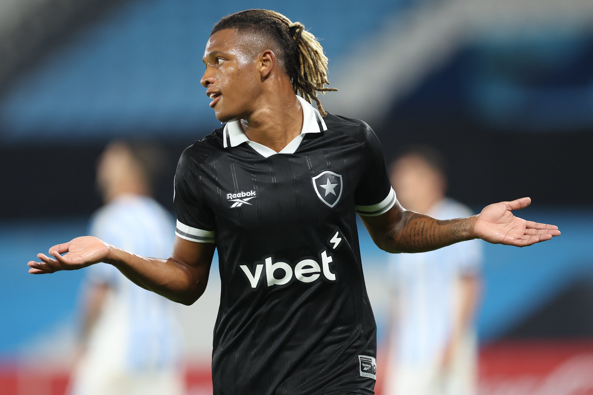 Veja jogadores do Botafogo que chegam à janela com menos de 13 jogos no Brasileirão
