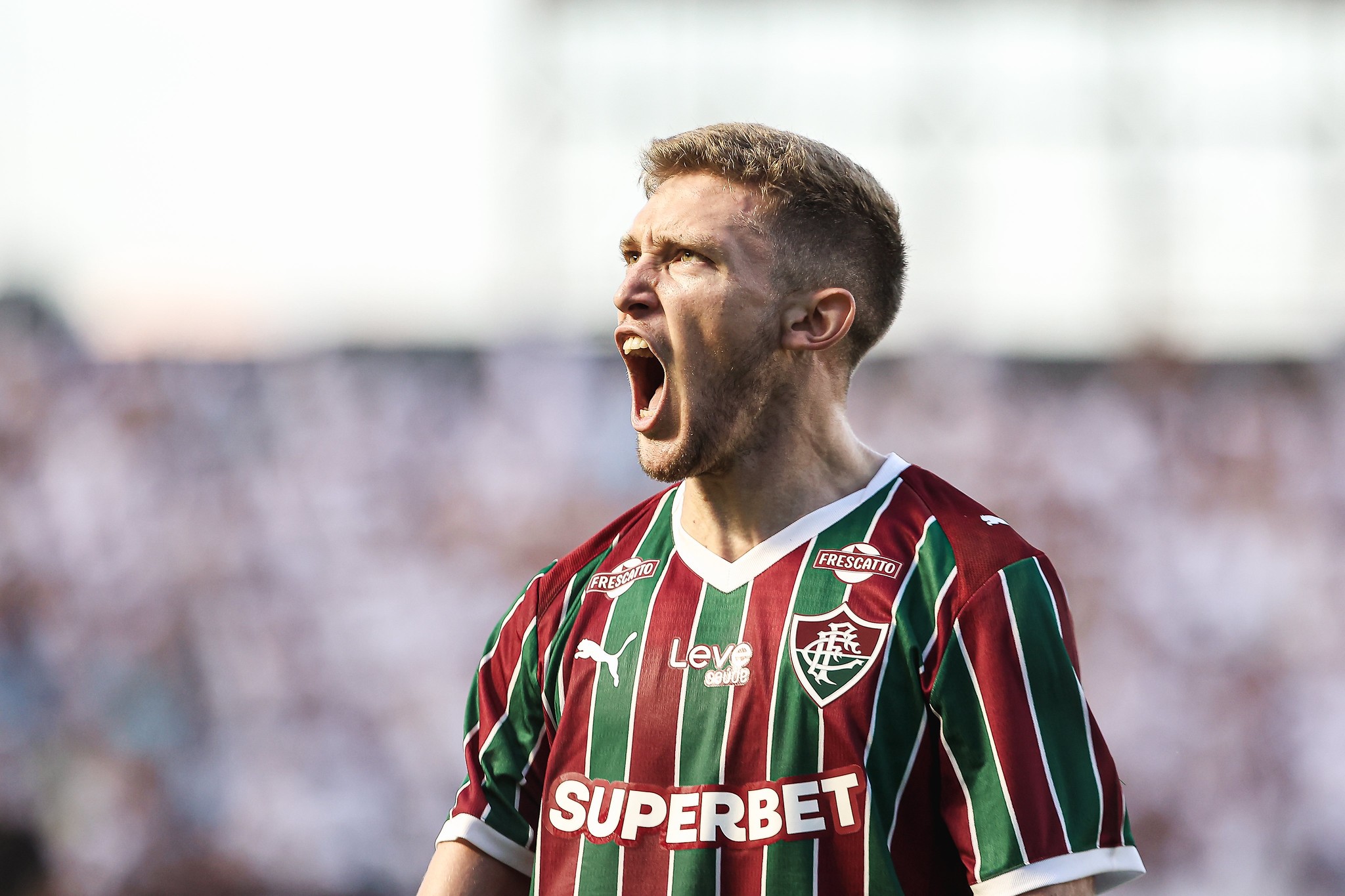 De Arana a Savarino: como se saíram os reforços do Fluminense no primeiro semestre