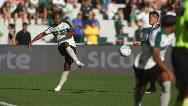 No Coritiba, Tinga valoriza pausa para recuperar lesão e cita melhorias no segundo semestre