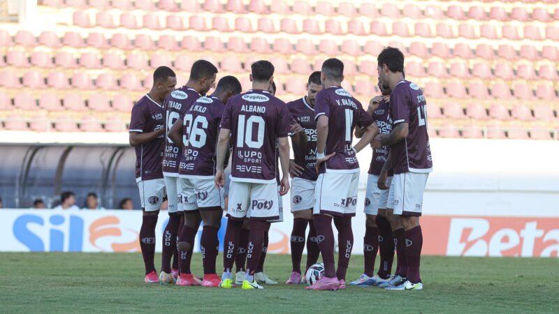 Sem reencontro com Fonte, Ferroviária mira G-8 em jogo transferido para Capivari
