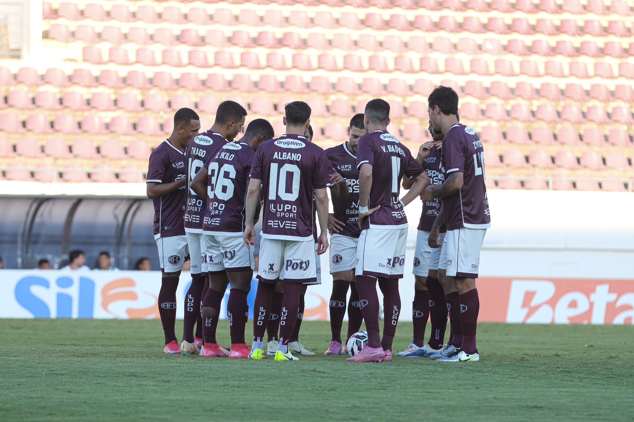 Sem reencontro com Fonte, Ferroviária mira G-8 em jogo transferido para Capivari