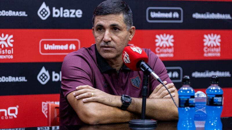 Eduardo Souza destaca força mental do Atlético-GO após virada sobre o América-MG