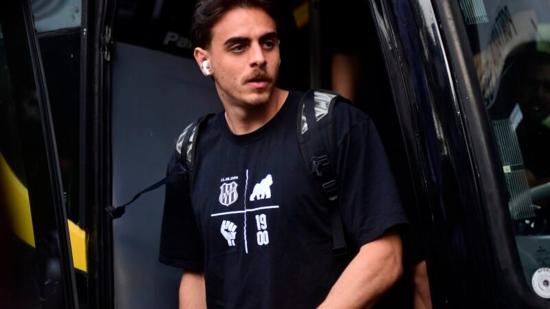 Zagueiro recebe oferta do exterior e deixa a Ponte Preta