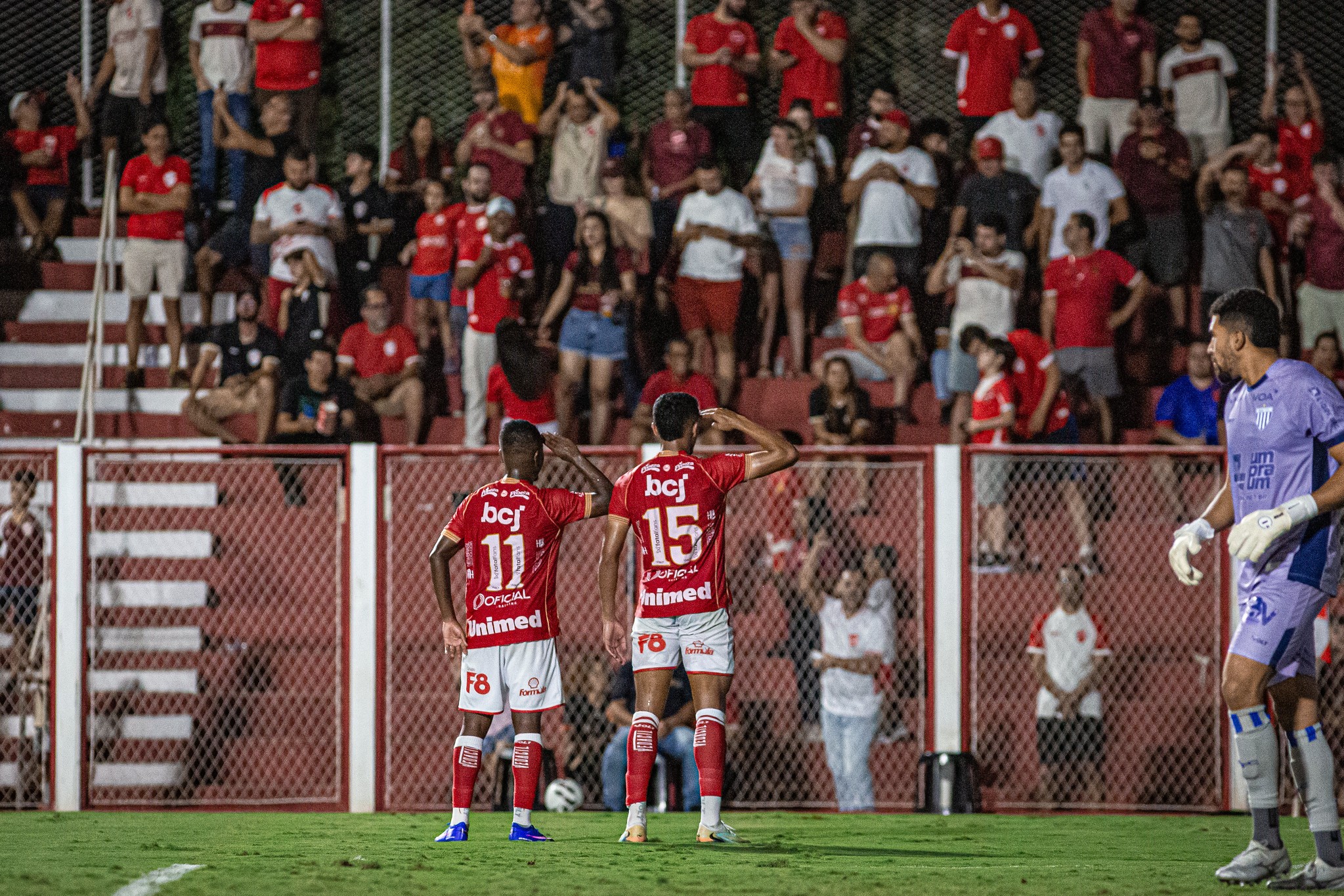Invicto em casa, Vila Nova aposta na força do OBA para voltar a vencer na Série B